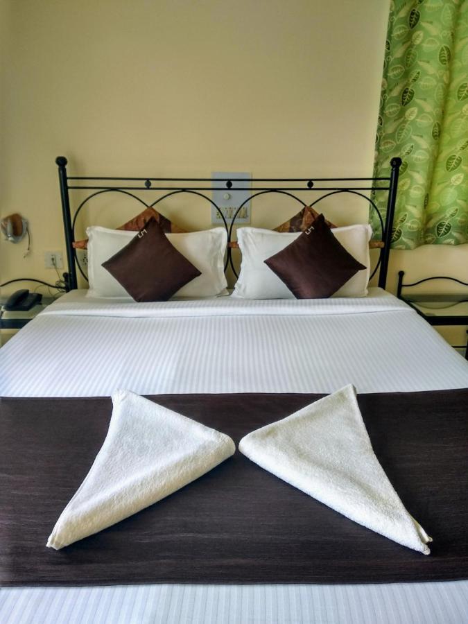 Libton Manor Hotel แคนโดลิม ภายนอก รูปภาพ